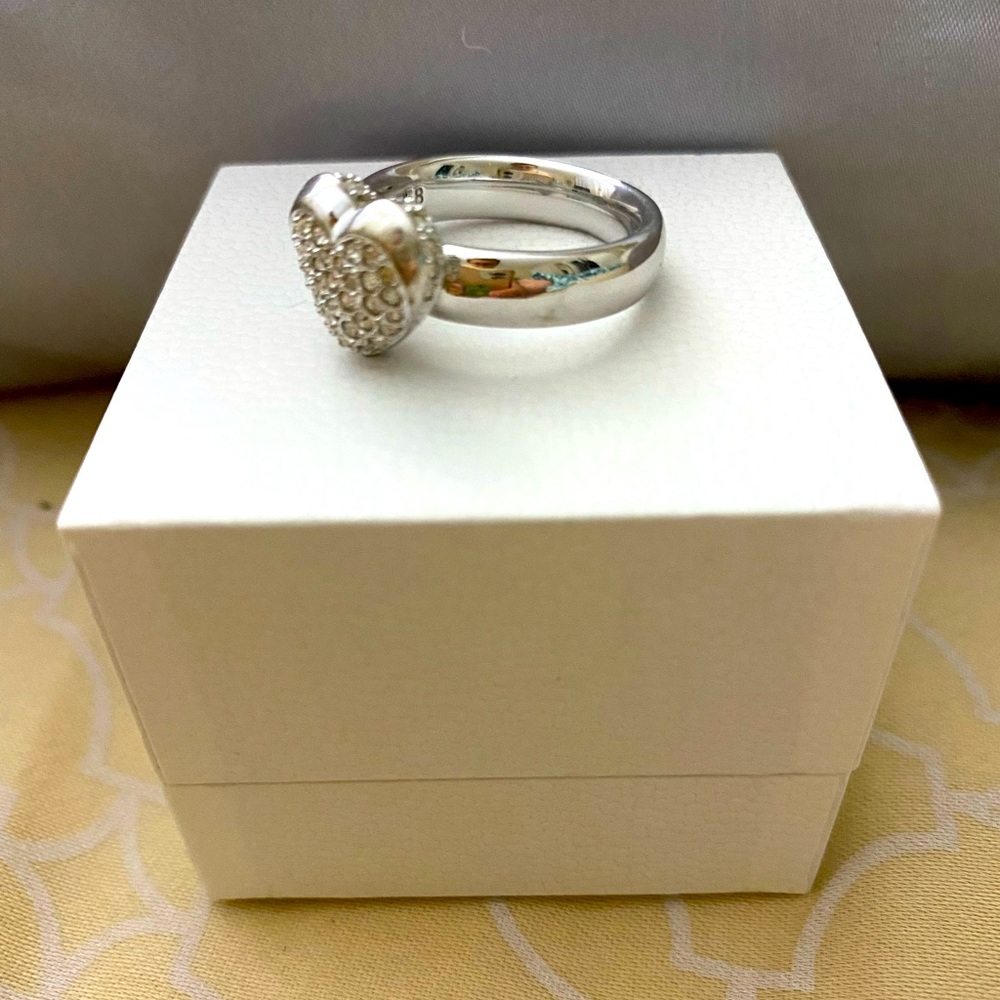 Swarovski sterling silver ring